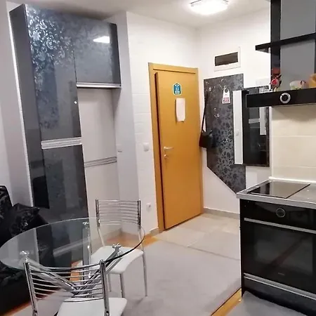 Appart hôtel De Lux 3*